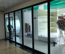 Cửa kính chống cháy